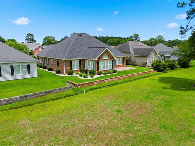 266 Wedgefield Dr., Conway, SC 29526