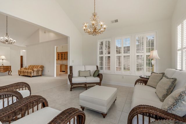 266 Wedgefield Dr., Conway, SC 29526