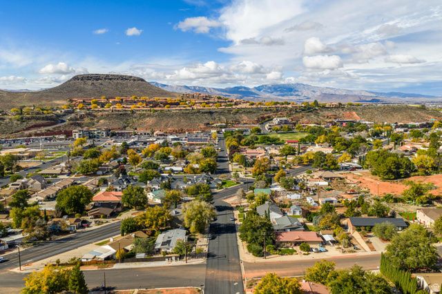 461 DIAGONAL ST, St. George, UT 84770