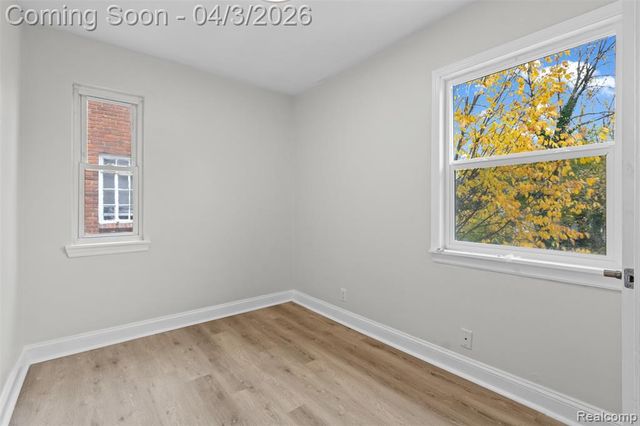 4364 Somerset, Detroit, MI 48224