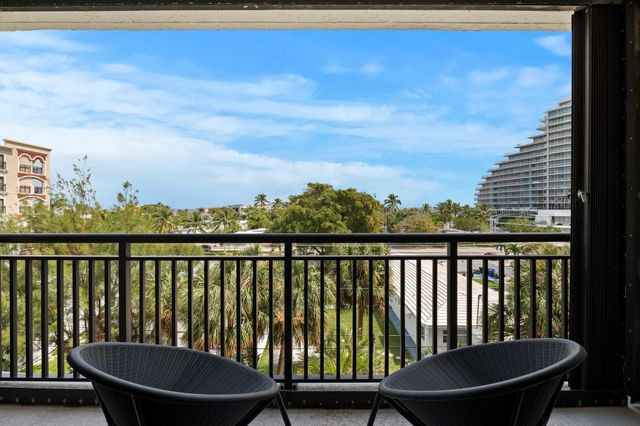 2300 NE 33rd Avenue 502, Fort Lauderdale, FL 33305