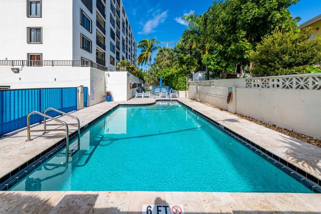 2300 NE 33rd Avenue 502, Fort Lauderdale, FL 33305