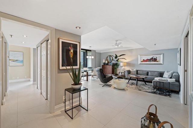 2300 NE 33rd Avenue 502, Fort Lauderdale, FL 33305