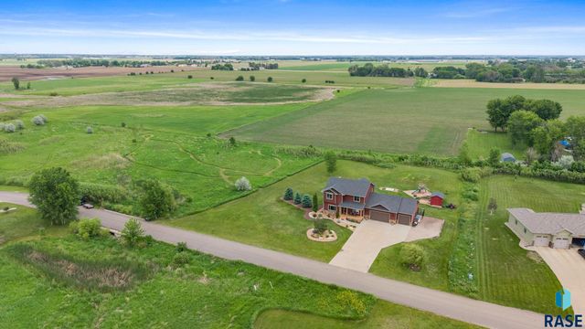 27186 Willow View Cir Circle, Harrisburg, SD 57032