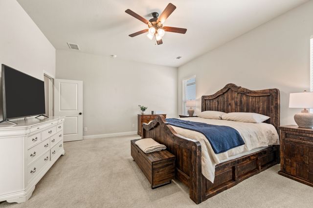 8908 Lazy Oak Drive, Justin, TX 76247