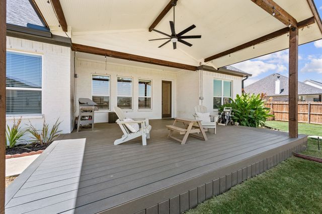 8908 Lazy Oak Drive, Justin, TX 76247