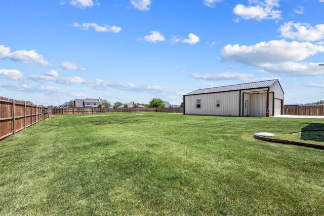 8908 Lazy Oak Drive, Justin, TX 76247