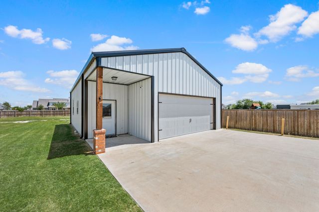 8908 Lazy Oak Drive, Justin, TX 76247