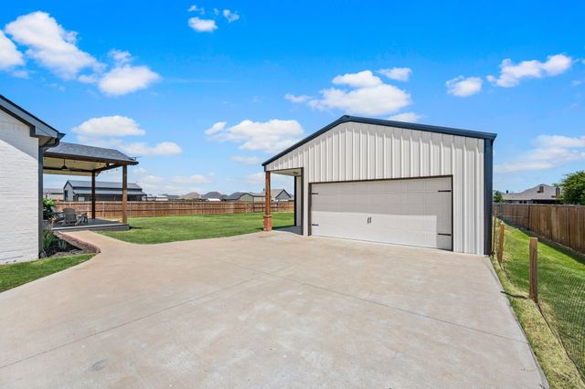 8908 Lazy Oak Drive, Justin, TX 76247