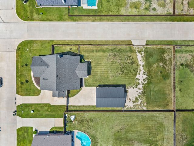 8908 Lazy Oak Drive, Justin, TX 76247