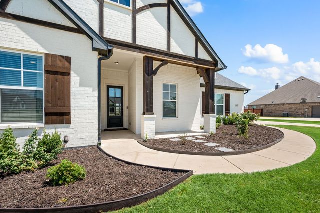 8908 Lazy Oak Drive, Justin, TX 76247