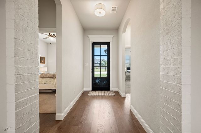 8908 Lazy Oak Drive, Justin, TX 76247