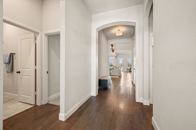 8908 Lazy Oak Drive, Justin, TX 76247
