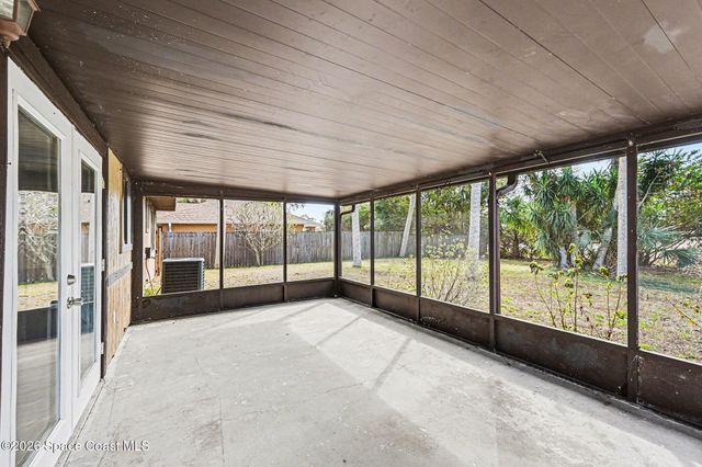 152 Americana Boulevard NE, Palm Bay, FL 32907