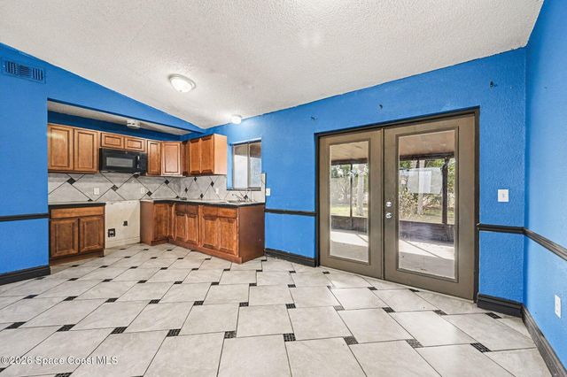 152 Americana Boulevard NE, Palm Bay, FL 32907