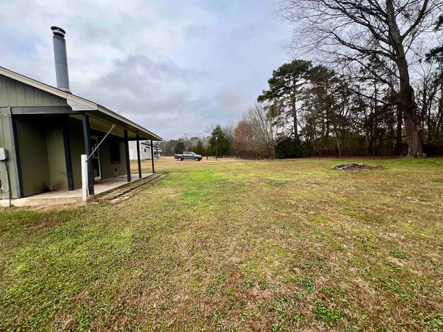 5772 FM 1404, Gilmer, TX 75645