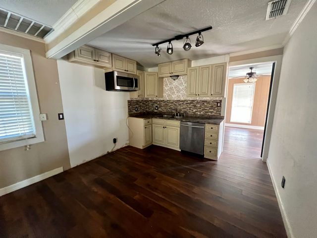 5772 FM 1404, Gilmer, TX 75645