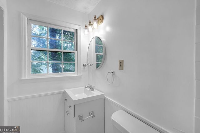 1466 Hewatt Road, Lilburn, GA 30047