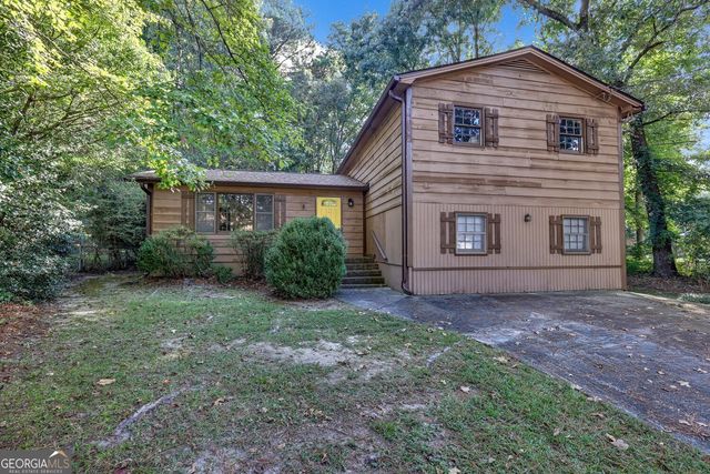 1466 Hewatt Road, Lilburn, GA 30047