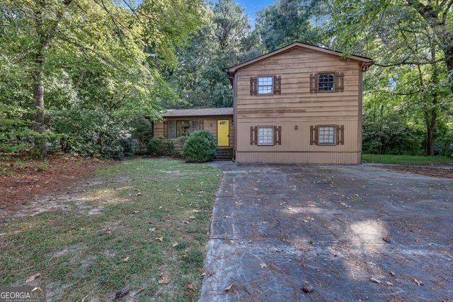 1466 Hewatt Road, Lilburn, GA 30047