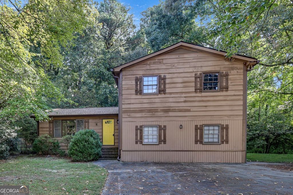 1466 Hewatt Road, Lilburn, GA 30047