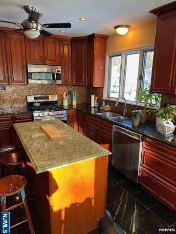 138 Highland Avenue, Midland Park, NJ 07432