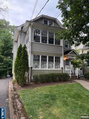 138 Highland Avenue, Midland Park, NJ 07432