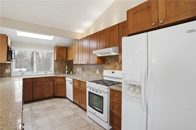 77 Valley View Drive, Cranston, RI 02921