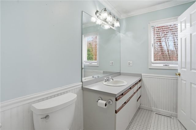 77 Valley View Drive, Cranston, RI 02921