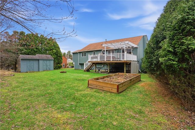 77 Valley View Drive, Cranston, RI 02921