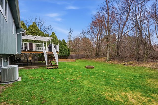 77 Valley View Drive, Cranston, RI 02921