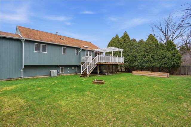 77 Valley View Drive, Cranston, RI 02921