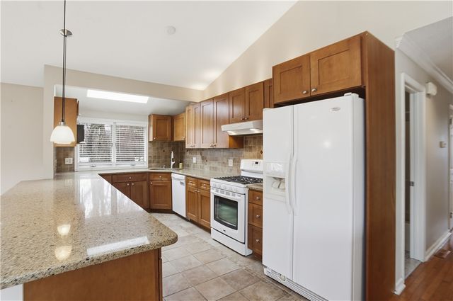 77 Valley View Drive, Cranston, RI 02921