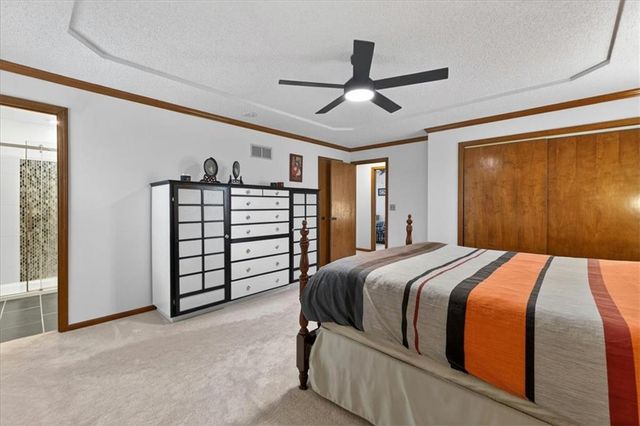 1912 NW 9th Street Court, Blue Springs, MO 64015
