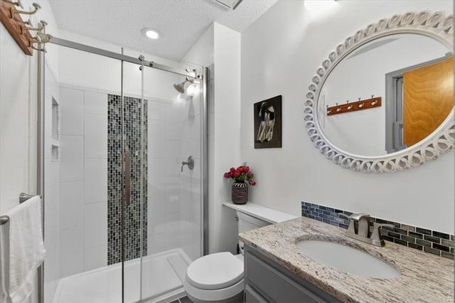 1912 NW 9th Street Court, Blue Springs, MO 64015