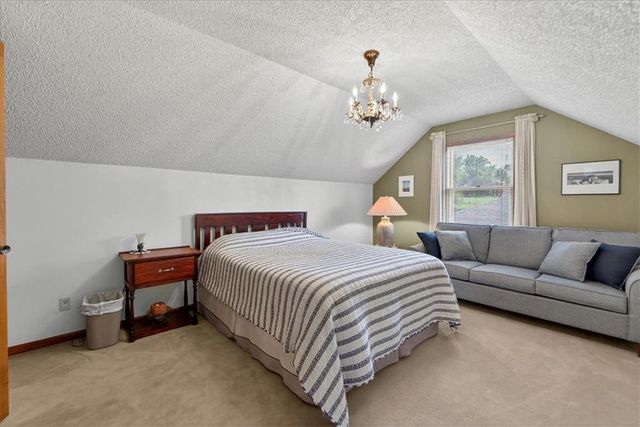 1912 NW 9th Street Court, Blue Springs, MO 64015