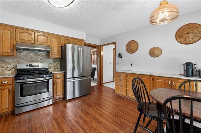 1912 NW 9th Street Court, Blue Springs, MO 64015