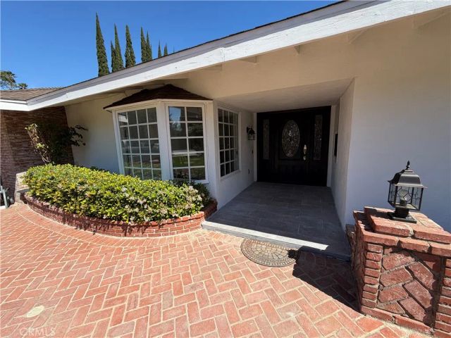 9660 Vanalden, Northridge, CA 91324