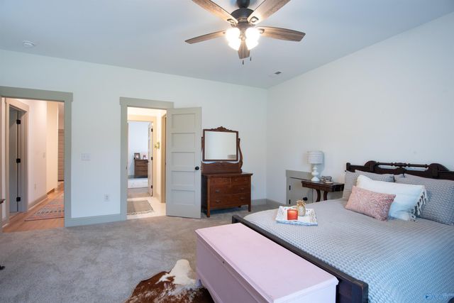 372 Old Big Cove Road, Brownsboro, AL 35741