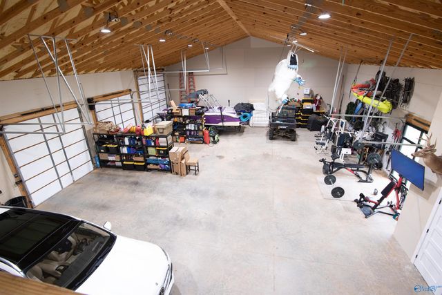 372 Old Big Cove Road, Brownsboro, AL 35741