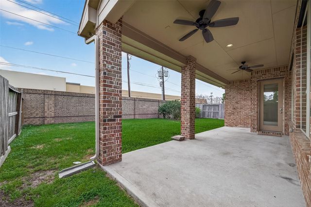 5423 Mason Mountain Lane, Houston, TX 77059