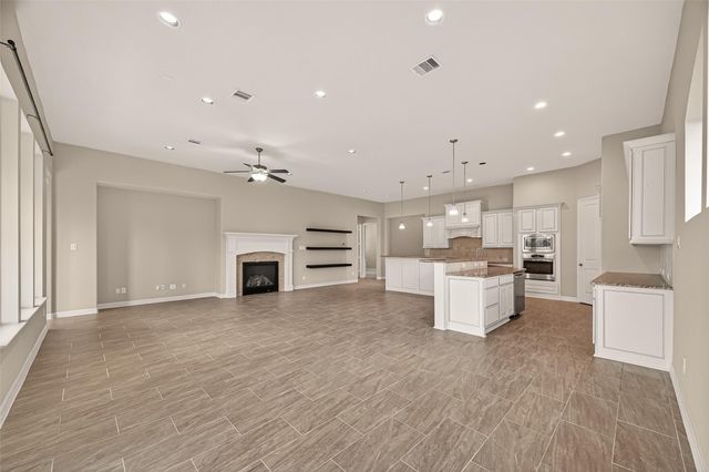 5423 Mason Mountain Lane, Houston, TX 77059