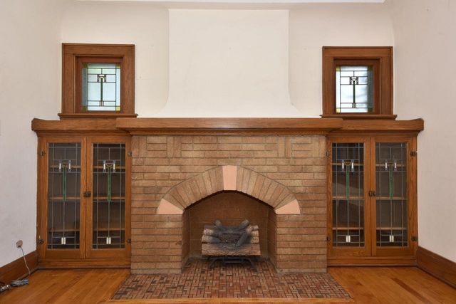 3737 W Miller LANE, Milwaukee, WI 53208