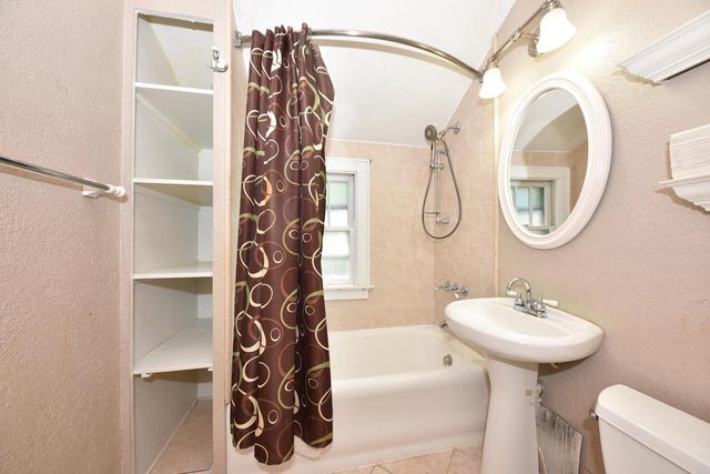 3737 W Miller LANE, Milwaukee, WI 53208