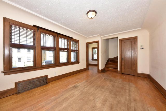 3737 W Miller LANE, Milwaukee, WI 53208