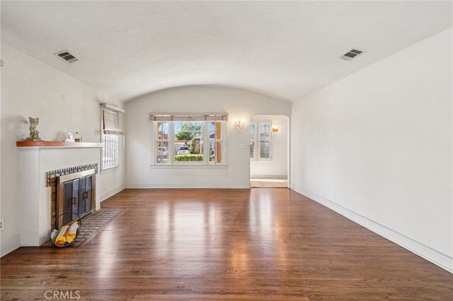 6608 Arlington, Los Angeles, CA 90043