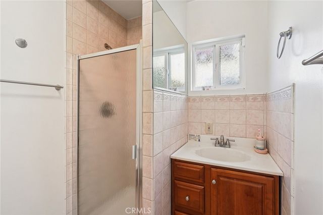 6608 Arlington, Los Angeles, CA 90043