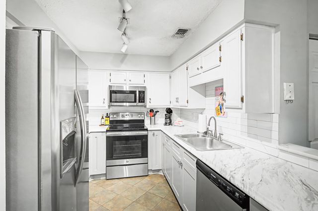 412 Post Creek Rd, Nashville, TN 37221