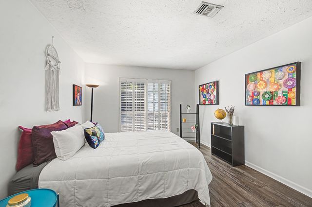 412 Post Creek Rd, Nashville, TN 37221