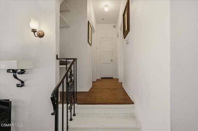 1219 Dunsmuir Avenue, Los Angeles, CA 90019